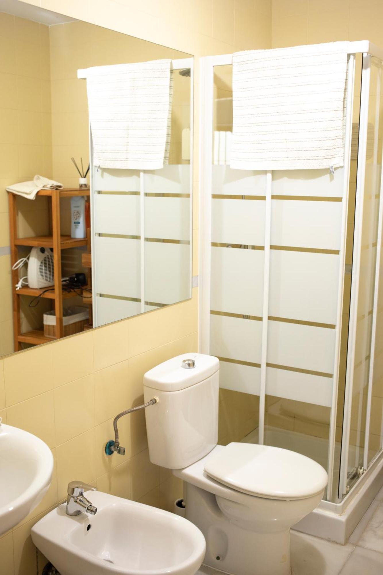 Atico Con Balcon En Pleno Centro Apartment เซบีญา ภายนอก รูปภาพ
